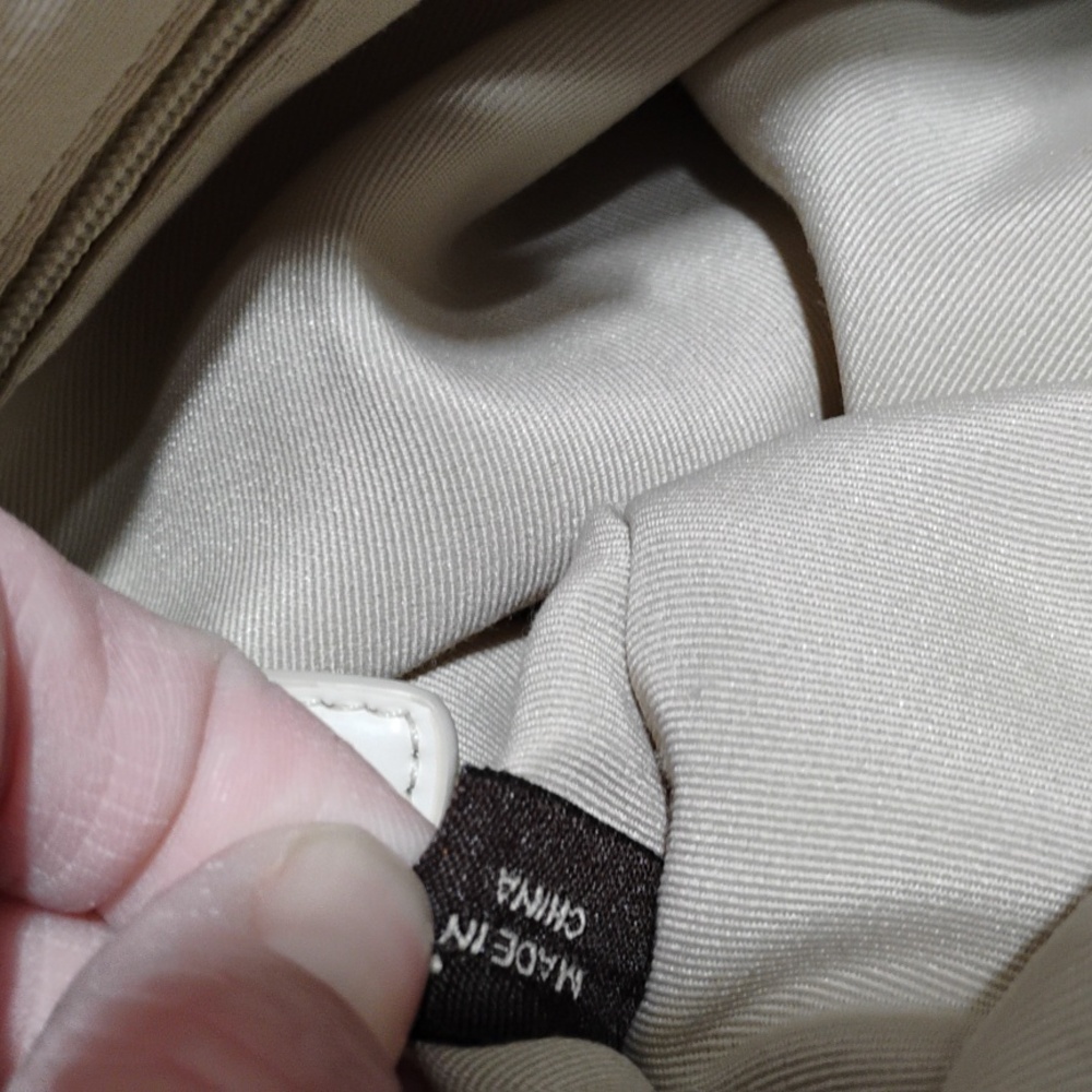 SALE! Coach Twist Lock 3 Compartment Vintage Shoulder Bag W Hangtags & Scarf - Picture 15 of 15